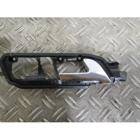 Poignee interieur avant droit VOLKSWAGEN POLO 4