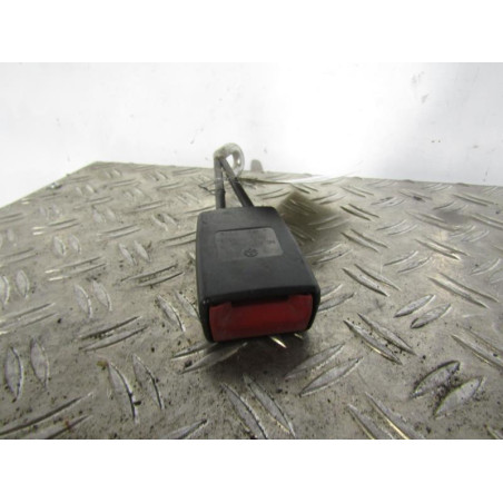 Attache ceinture arriere droit SEAT TOLEDO 2