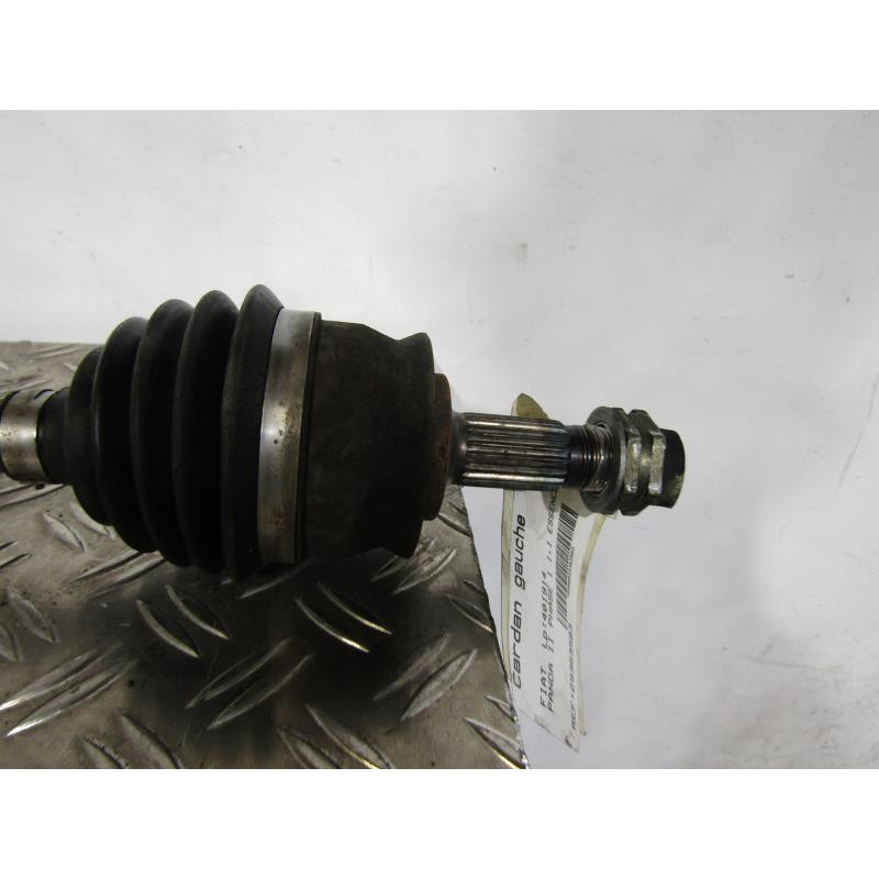 Cardan gauche (transmission) FIAT PANDA 2 Photo n°1