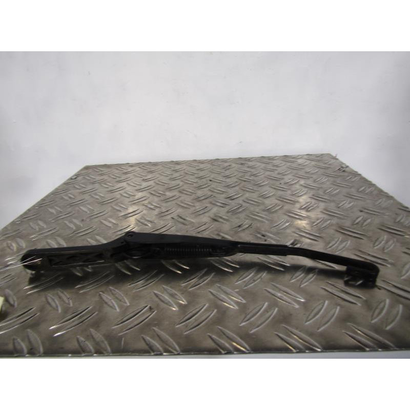 Bras essuie glace arriere TOYOTA RAV4 1 Photo n°1