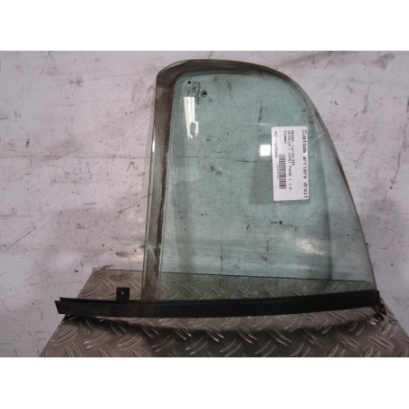 Custode arriere droit SKODA OCTAVIA 1