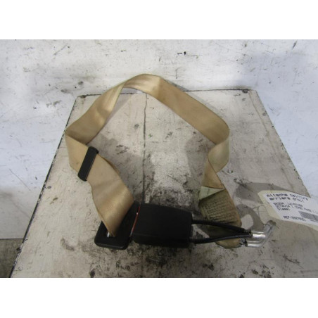 Attache ceinture arriere droit SKODA OCTAVIA 1