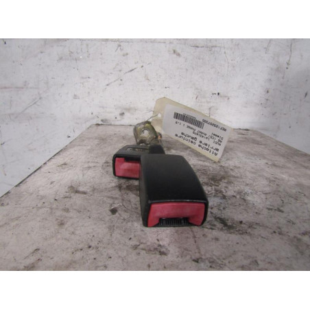 Attache ceinture arriere gauche AUDI A6 2