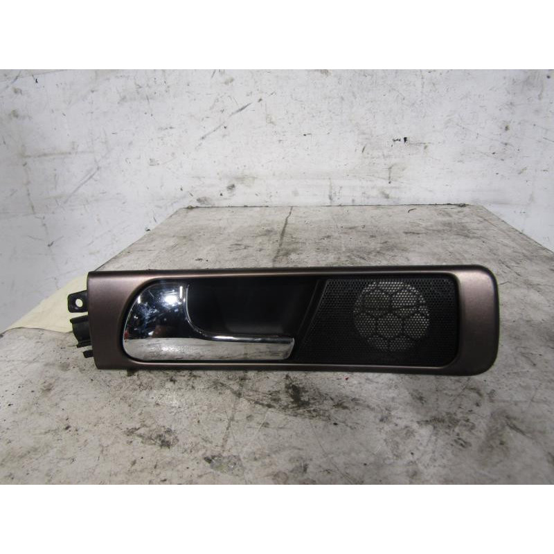 Poignee interieur arriere gauche AUDI A6 2 Photo n°1