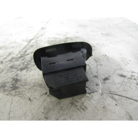 Interrupteur de leve vitre arriere gauche SEAT LEON 1