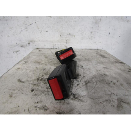 Attache ceinture arriere droit PEUGEOT 607