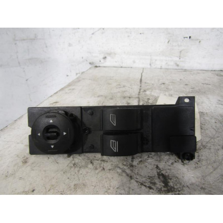 Interrupteur de leve vitre avant gauche FORD FOCUS 2