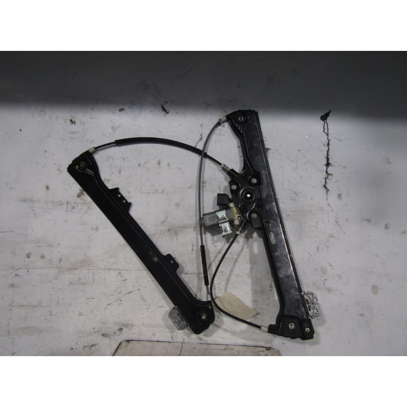 Leve vitre electrique avant gauche BMW SERIE 5 E61 Photo n°1