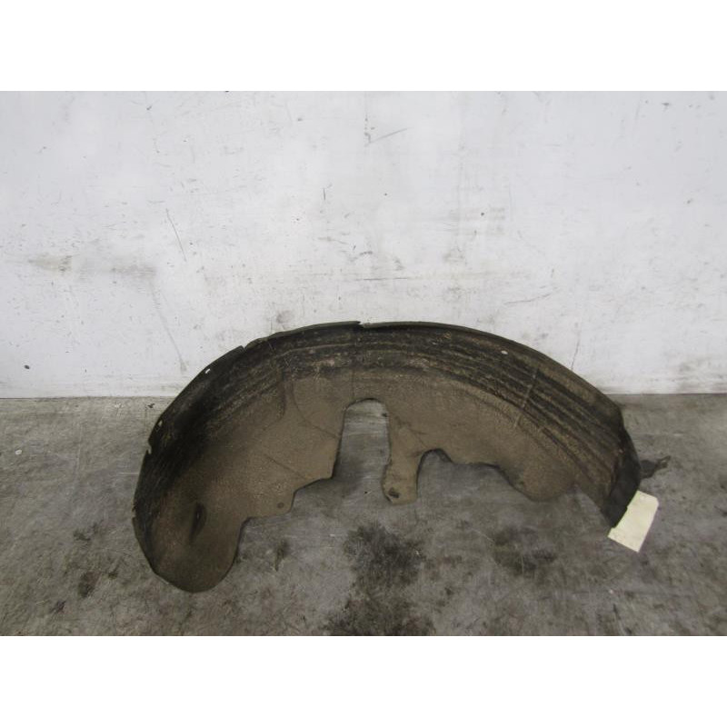 Pare boue arriere droit SKODA OCTAVIA 2 Photo n°1