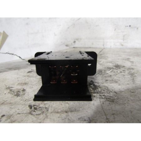 Bouton de warning SUZUKI WAGON-R