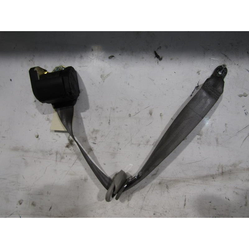 Ceinture arriere gauche VOLKSWAGEN BORA Photo n°1