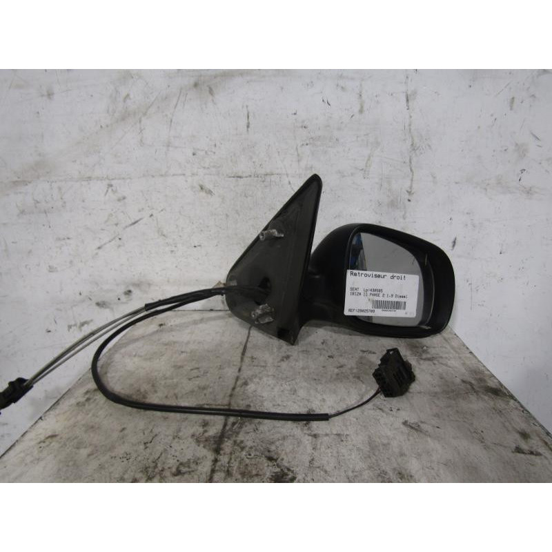 Retroviseur droit SEAT IBIZA 2 Photo n°1