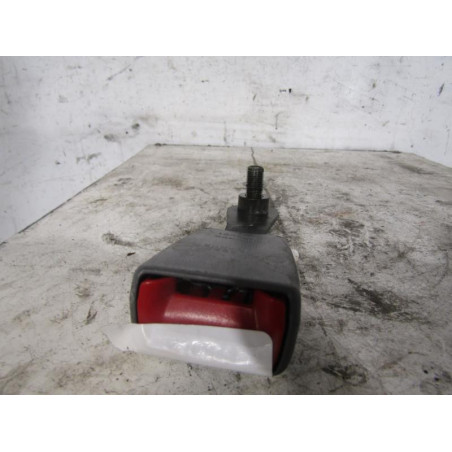 Attache ceinture arriere droit TOYOTA RAV4 2