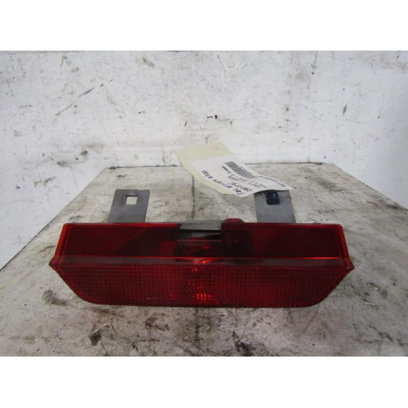 Feu arriere stop central TOYOTA RAV4 2