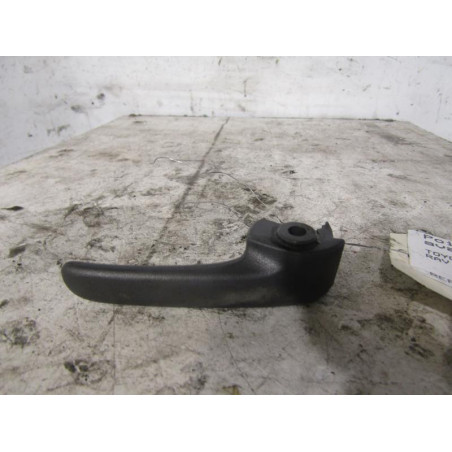 Poignee interieur avant droit TOYOTA RAV4 2