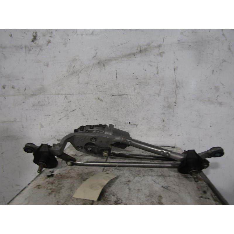 Moteur essuie glace avant TOYOTA URBAN CRUISER Photo n°1