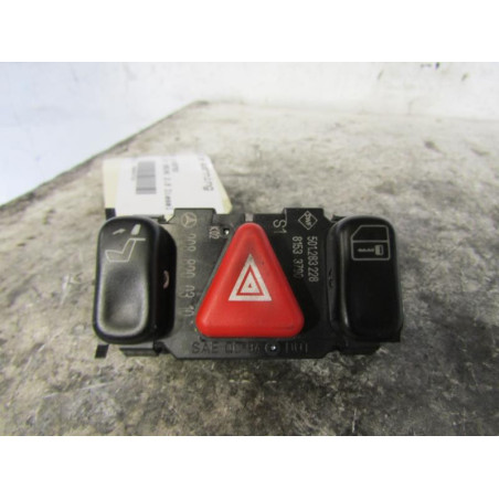 Bouton de warning MERCEDES CLASSE E 210