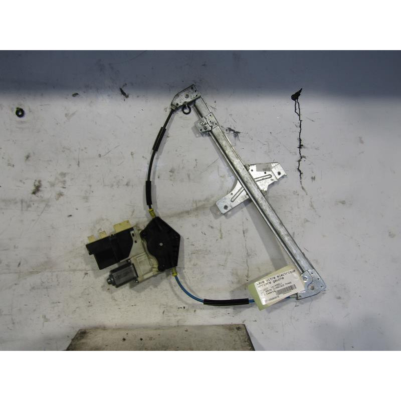 Leve vitre electrique arriere gauche PEUGEOT 307 Photo n°1