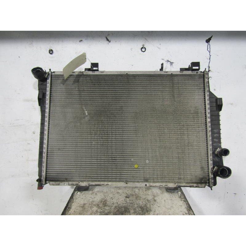 Radiateur eau MERCEDES CLASSE C 202 Photo n°1