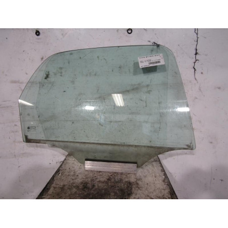 Vitre arriere droit OPEL CORSA C