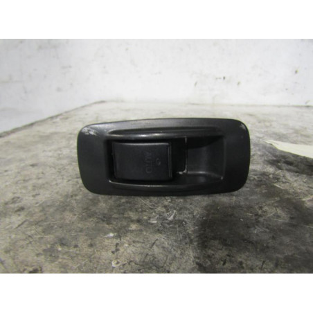 Interrupteur de leve vitre arriere droit TOYOTA COROLLA 10