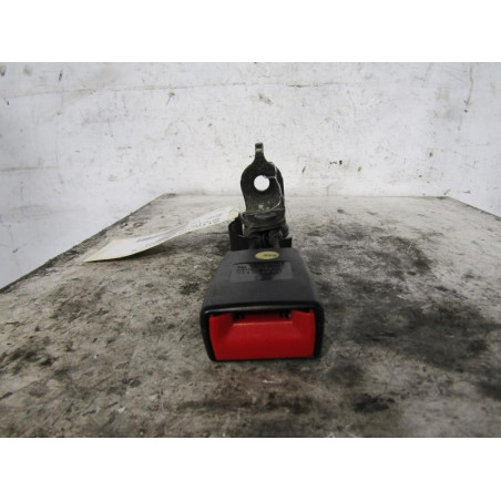 Attache ceinture arriere gauche SEAT ALTEA