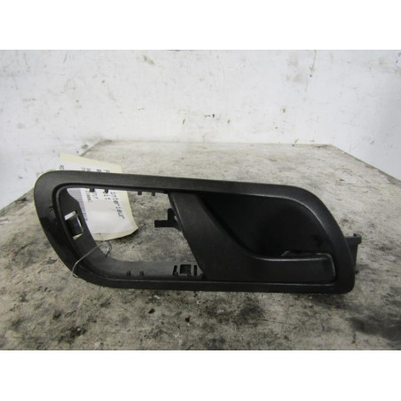 Poignee interieur avant droit SKODA FABIA 1