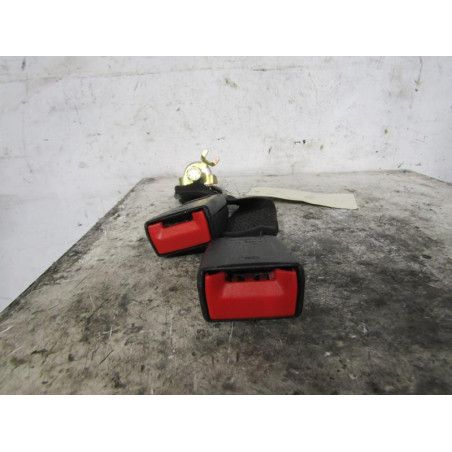 Attache ceinture arriere droit MERCEDES CLASSE E 210