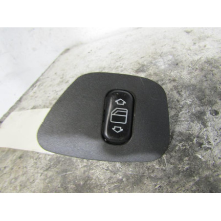 Interrupteur de leve vitre arriere gauche MERCEDES CLASSE E 210