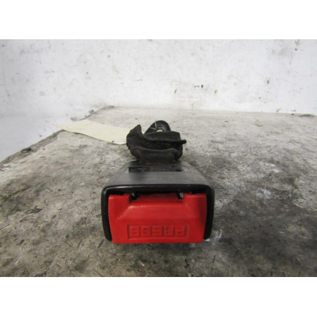 Attache ceinture arriere droit RENAULT LAGUNA 1