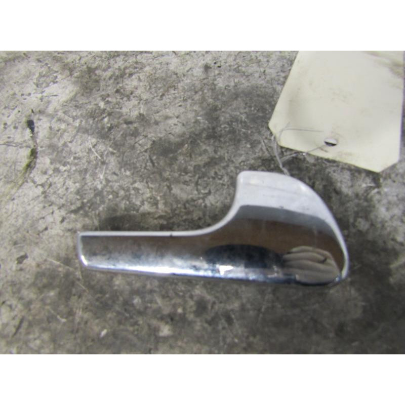 Poignee interieur avant droit SEAT IBIZA 3 Photo n°1