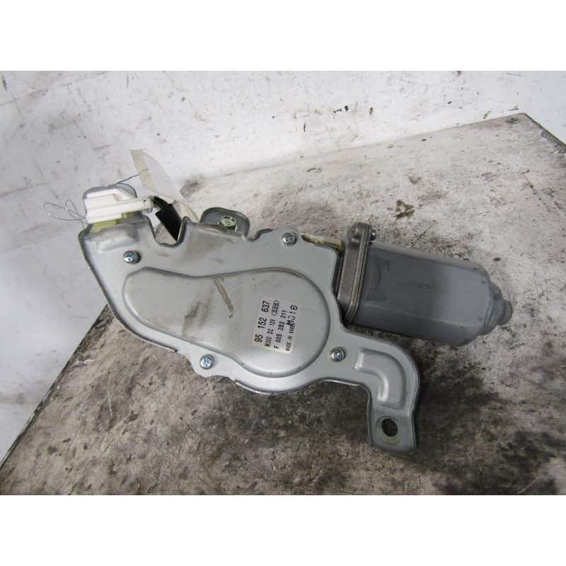 Moteur essuie glace arriere CHEVROLET SPARK Photo n°1