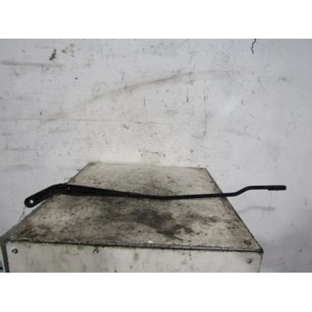 Bras essuie glace avant droit VOLKSWAGEN GOLF 3