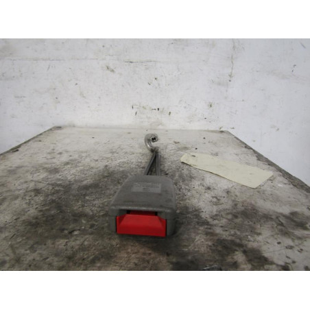 Attache ceinture arriere gauche VOLKSWAGEN NEW BEETLE 1