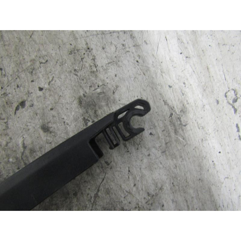 Bras essuie glace arriere HYUNDAI I 20 1 Photo n°1