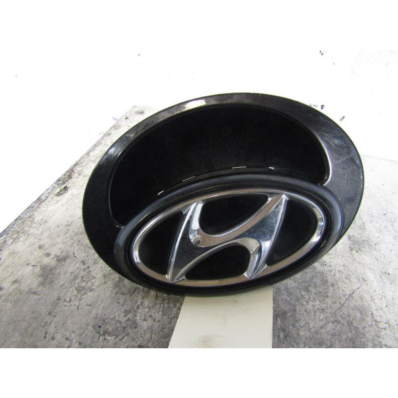 Bouton de coffre HYUNDAI I 20 1 Photo n°1
