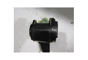 Ceinture arriere gauche VOLKSWAGEN GOLF 4 Photo n°2