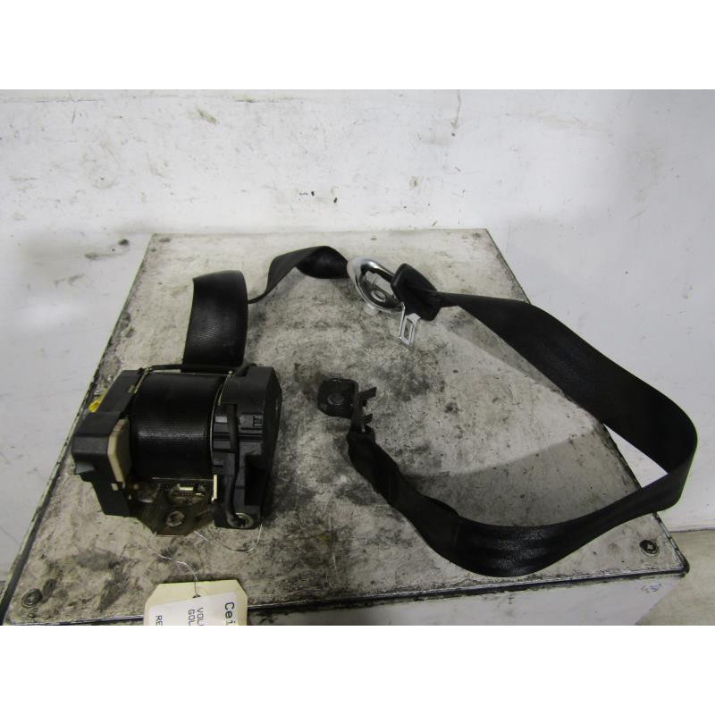 Ceinture avant droit VOLKSWAGEN GOLF 4 Photo n°1