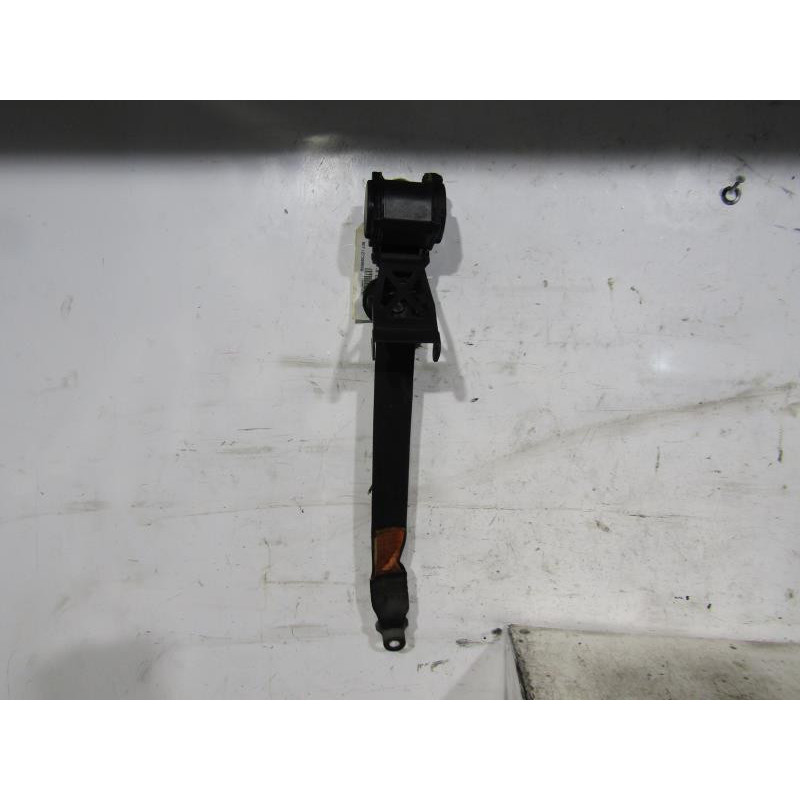 Ceinture arriere gauche VOLKSWAGEN GOLF 3 Photo n°1