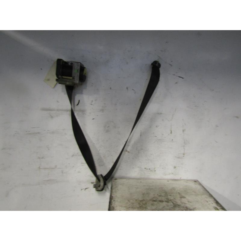 Ceinture avant droit VOLKSWAGEN GOLF 4 Photo n°1