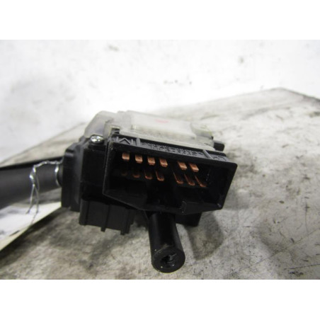 Commodo d'essuie glaces KIA CARENS 3