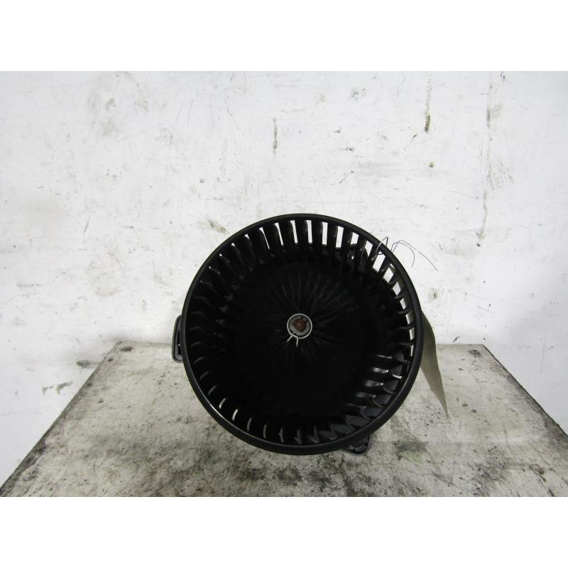 Ventilateur chauffage KIA CARENS 3 Photo n°1