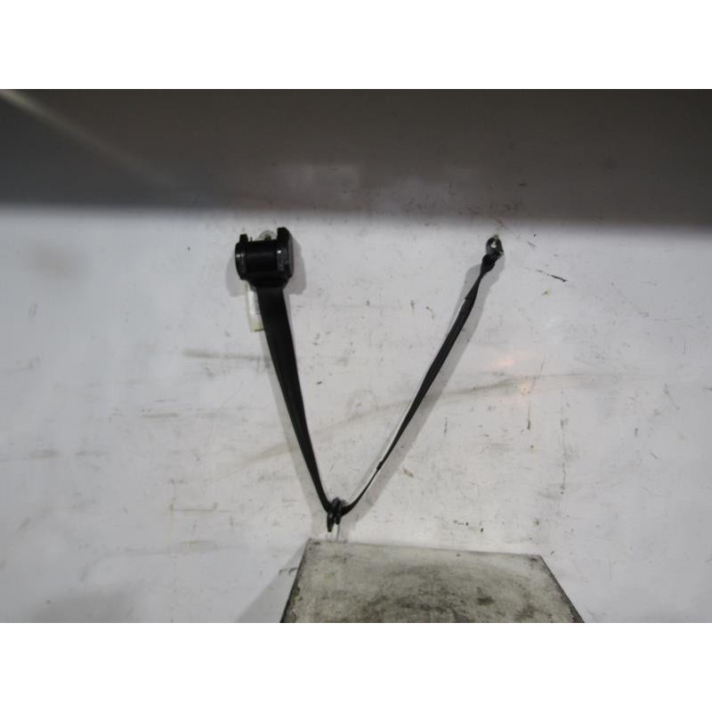 Ceinture arriere gauche VOLKSWAGEN FOX Photo n°1