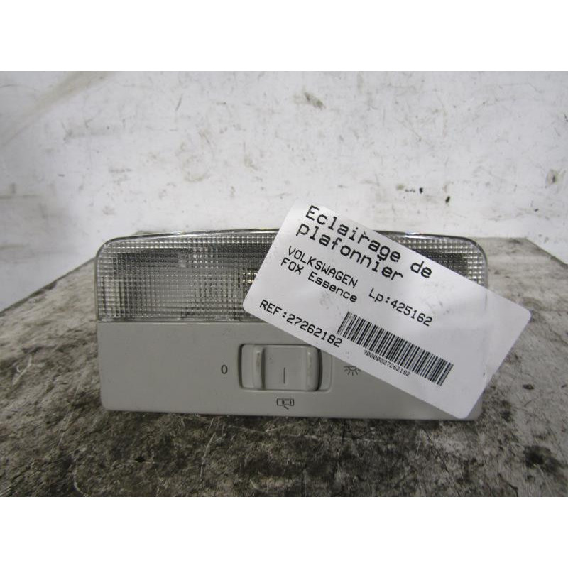 Eclairage de plafonnier VOLKSWAGEN FOX Photo n°1