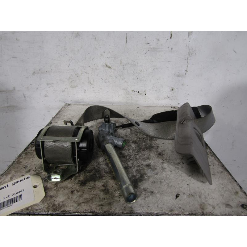 Ceinture avant gauche OPEL CORSA D Photo n°1