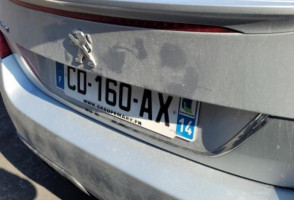 Vitre arriere droit PEUGEOT 308 1