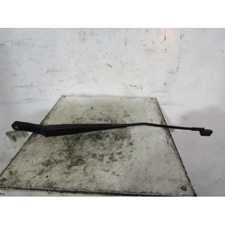 Bras essuie glace avant droit VOLKSWAGEN GOLF 5