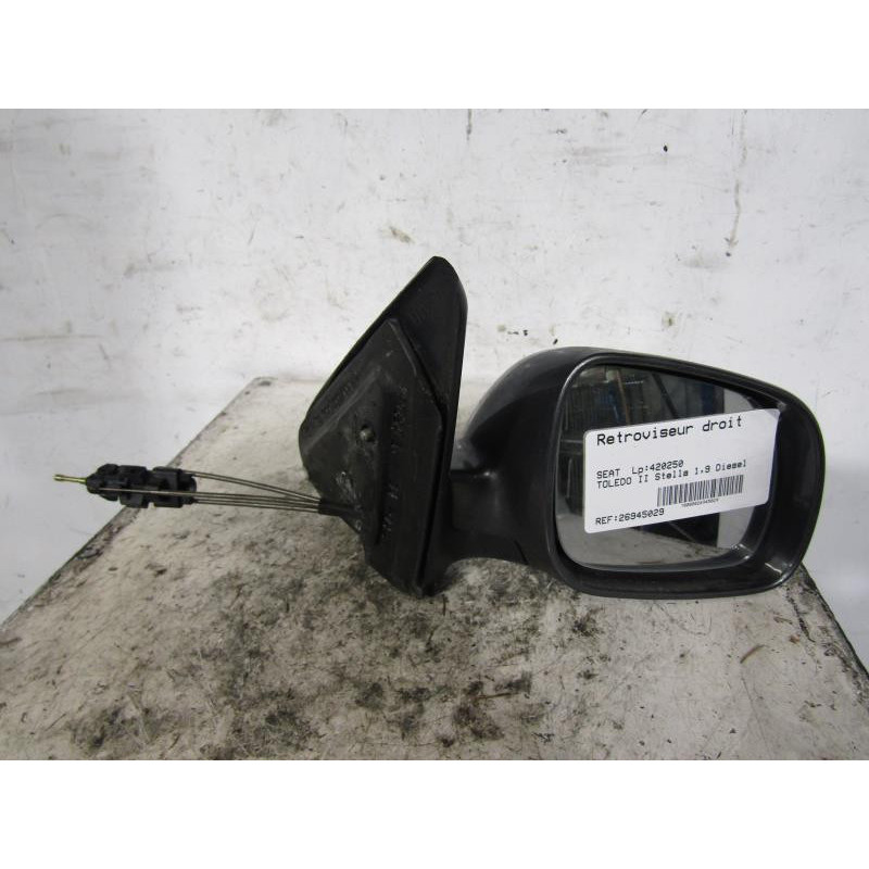 Retroviseur droit SEAT TOLEDO 2 Photo n°1
