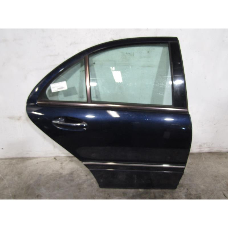 Porte arriere droit MERCEDES CLASSE C 203 Photo n°1