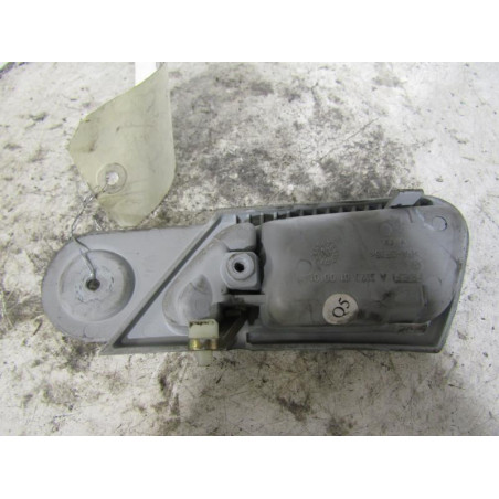 Poignee interieur avant droit MERCEDES CLASSE C 203